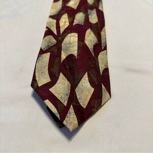 XMI Nordstrom Burgandy & Cream 100% Silk Handmade in USA 54” x 4” Wide Tie